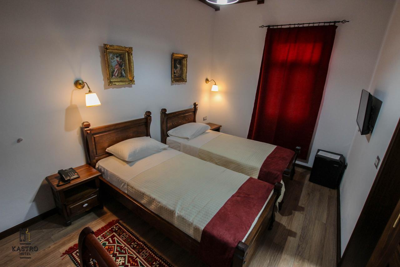 Hotel Kastro จีโรคาสเตอร์ ภายนอก รูปภาพ