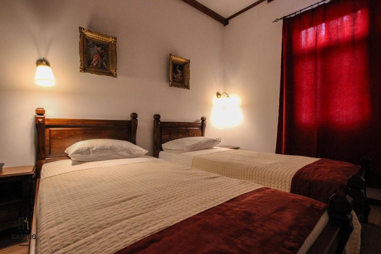 Hotel Kastro จีโรคาสเตอร์ ภายนอก รูปภาพ