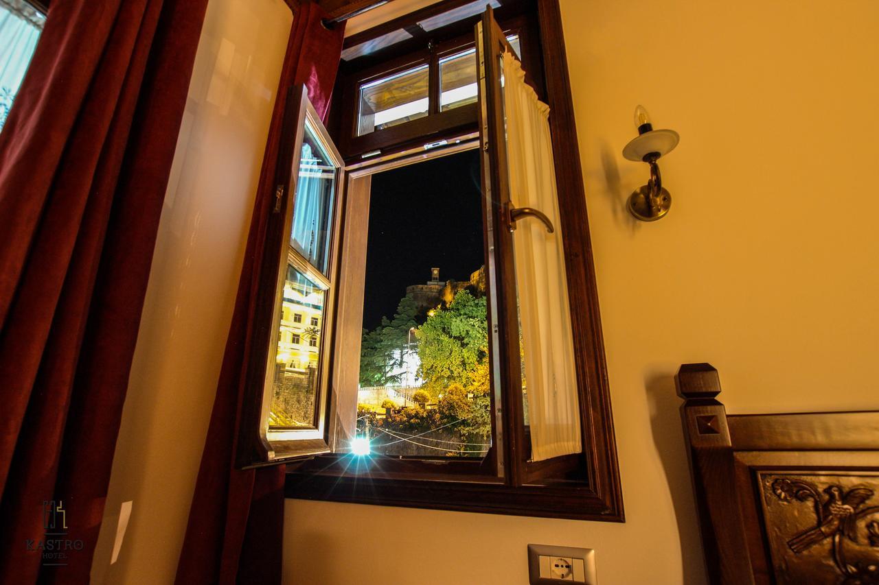 Hotel Kastro จีโรคาสเตอร์ ภายนอก รูปภาพ
